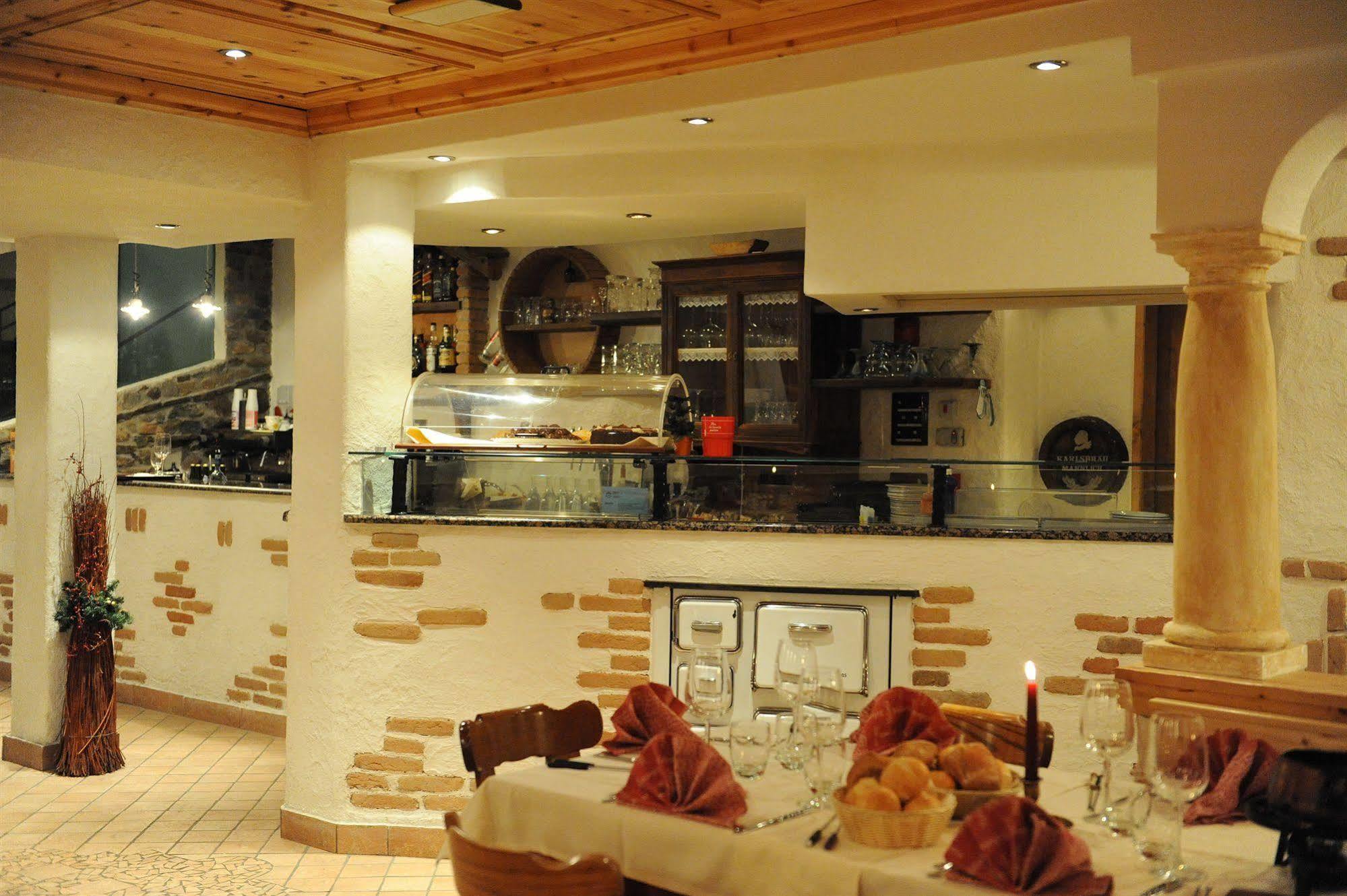 Hotel Helvetia Livigno Exterior foto